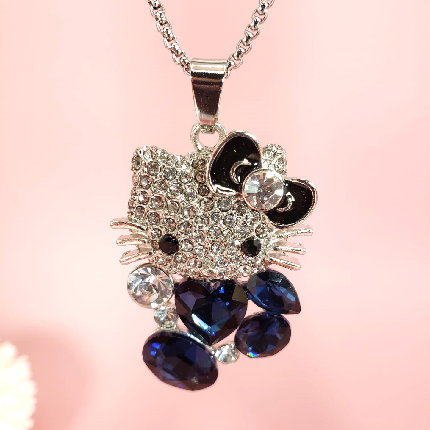 Hello Kitty Bling Bling Opera Necklace