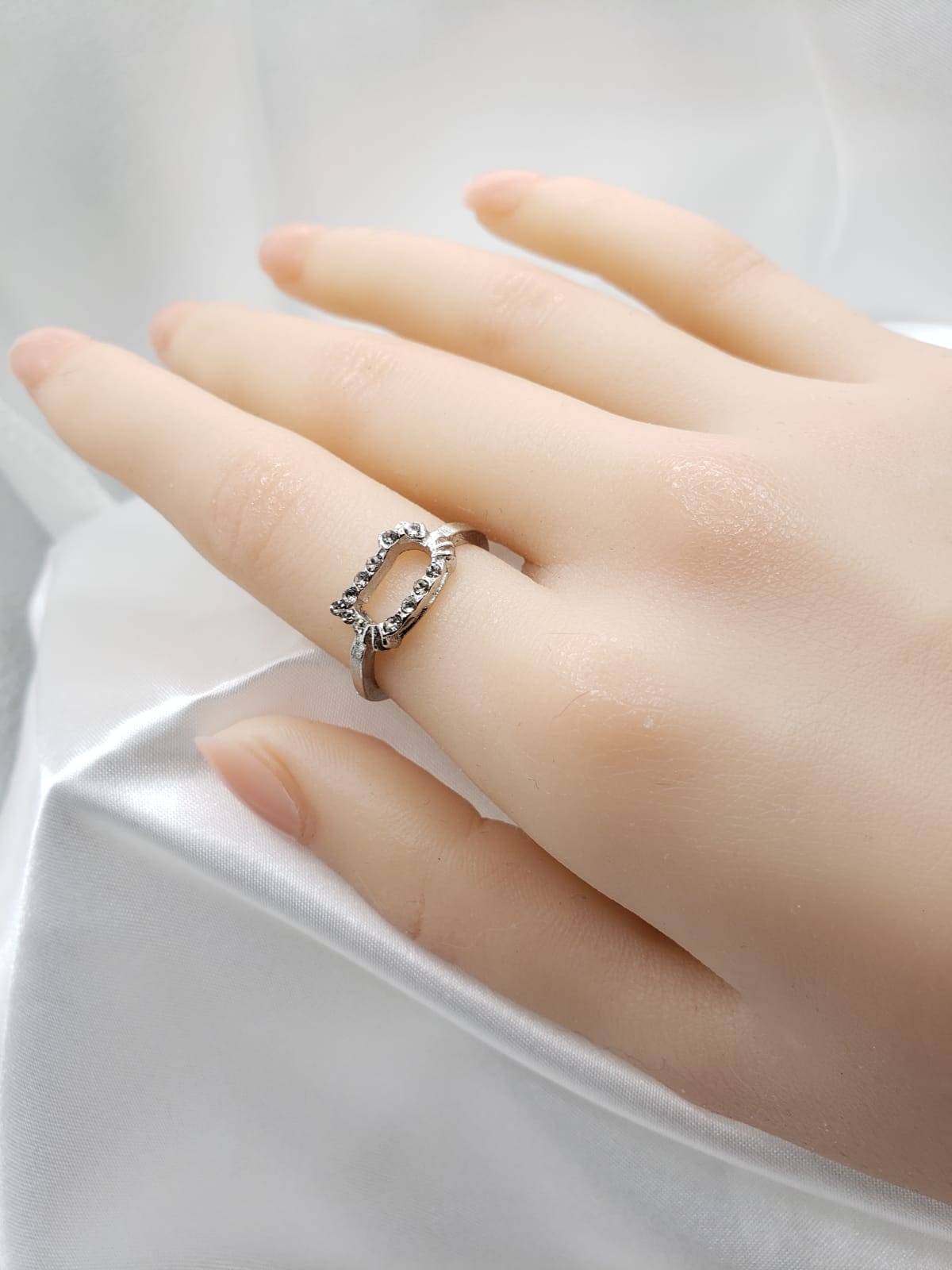 Simple Hello Kitty Ring