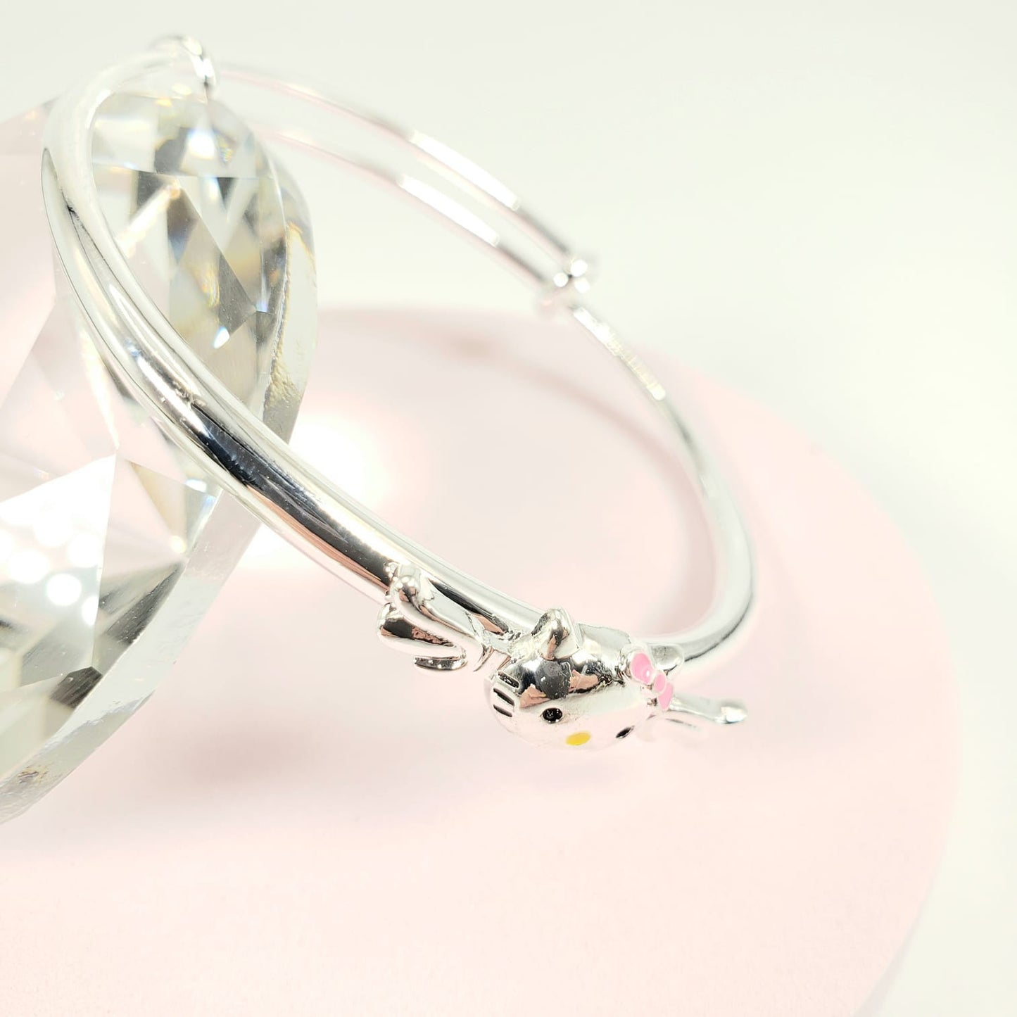 Hello Kitty Double Wings Bracelet