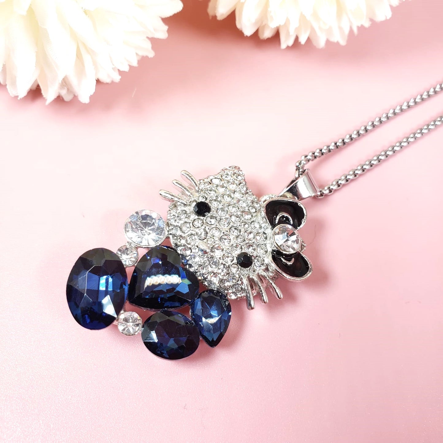 Hello Kitty Bling Bling Opera Necklace