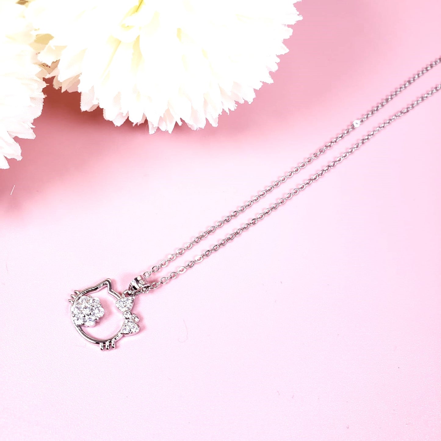 Hello Kitty Princess Necklace