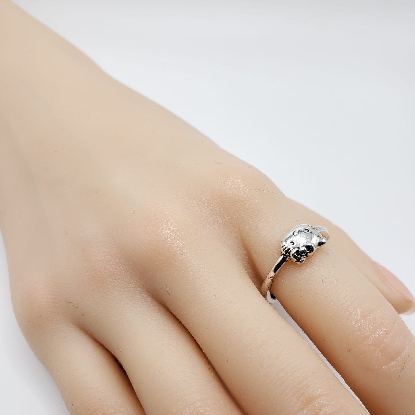 Simple Hello Kitty Ring