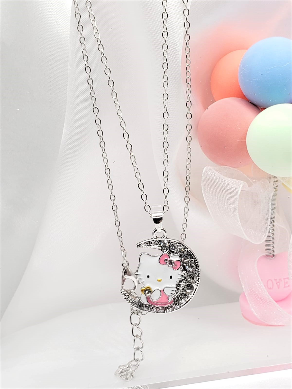Kawaii Hello Kitty Necklace Alloy Crystals Neck Chain Y2k K T Cat Pendant  Necklaces Sanrio Women Exquisite Clavicle Chain - Animation  Derivatives/peripheral Products - AliExpress